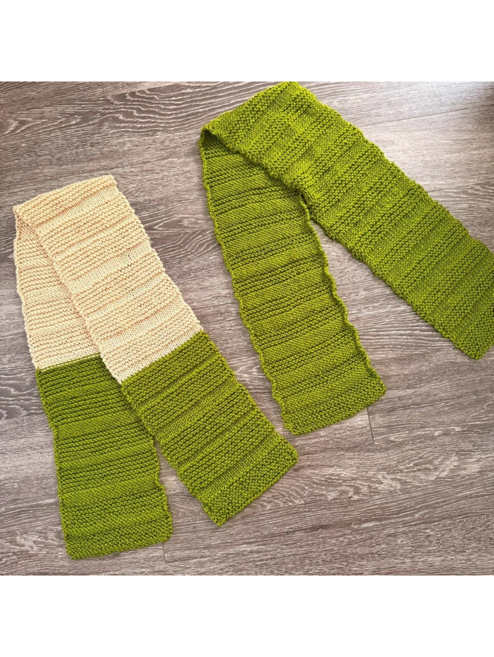 Set of 2 scarves - Green & Cream - Picture 6 of 6